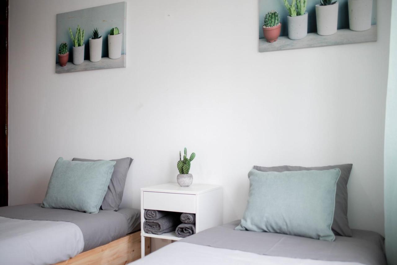 Baleal Surf Emotions Hostel Ngoại thất bức ảnh