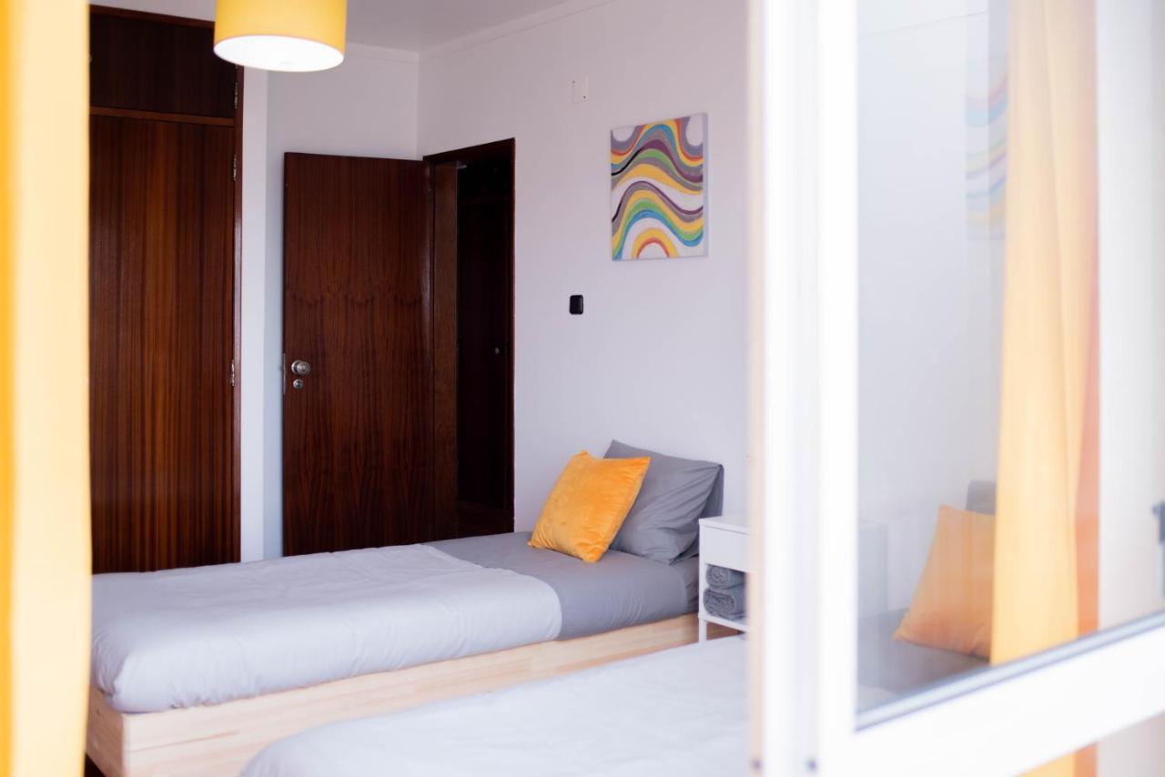 Baleal Surf Emotions Hostel Ngoại thất bức ảnh