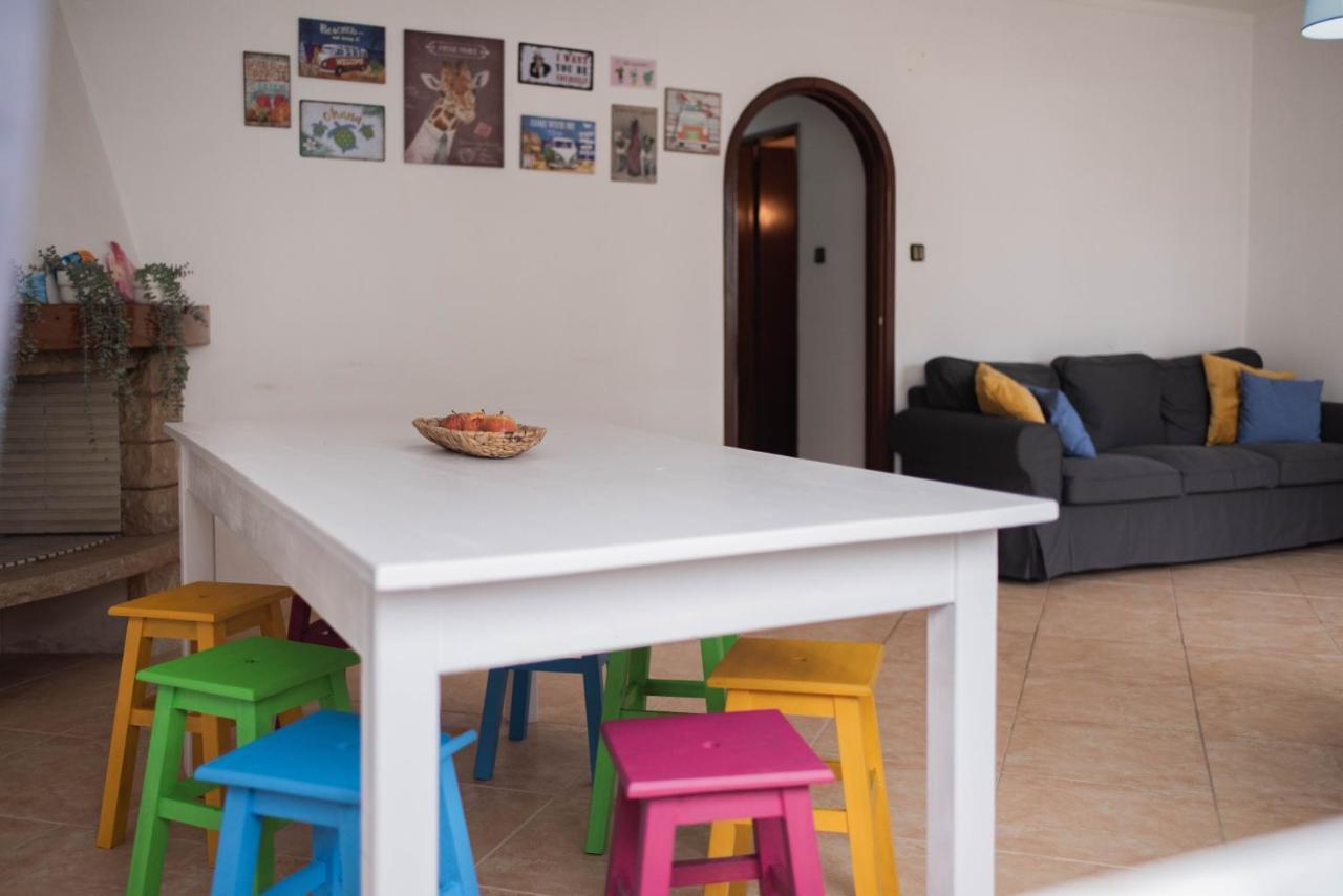 Baleal Surf Emotions Hostel Ngoại thất bức ảnh